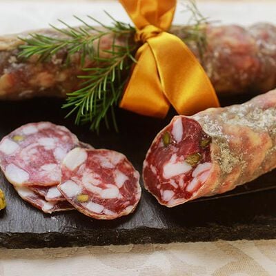 Salumi - Salame dei Nebrodi al pistacchio