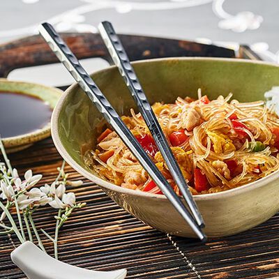 Cibi dal mondo - Spaghetti all'Asiatica con Carne e Verdure