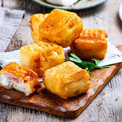 Stuzzichini per aperitivo e finger food - Mini Mozzarella in Carrozza con Prosciutto in Pastella