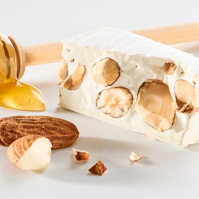 Biscotti e cioccolatini - Torrone Sardo di Tonara Miele e Mandorle