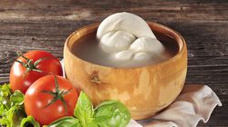 Formaggi - Treccia Mozzarella di Bufala Campana DOP