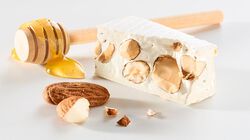 Biscotti e cioccolatini - Torrone Sardo di Tonara Miele e Mandorle