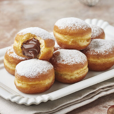 Croissant e prima colazione - Dolci Mini Krapfen Nocciole e Cacao