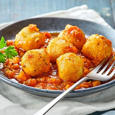 Specialit&agrave; di pesce - Polpette di Baccal&agrave; alla Marinara