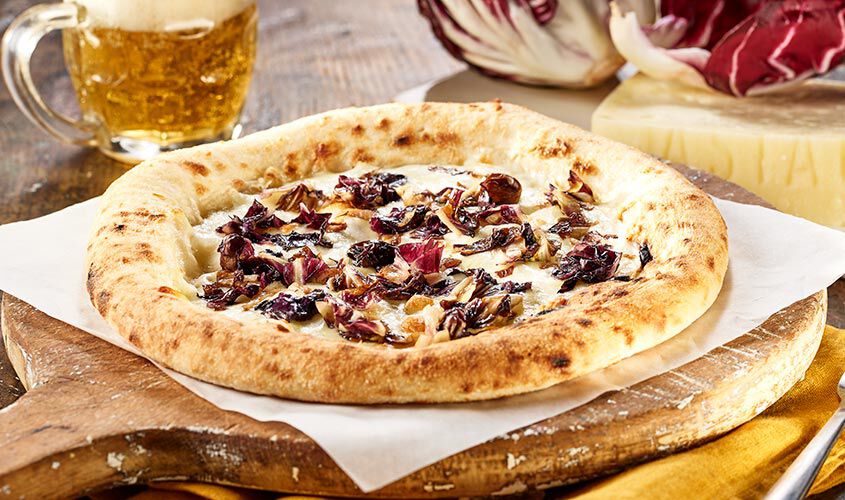 Pizze - Pizza "Bistrot 25" "Radicchio di Chioggia IGP" e "Asiago DOP"