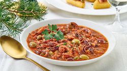 Specialit&agrave; di pesce - Riccioli di polpo con olive e capperi