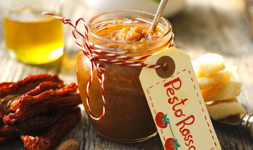 Sughi freschi - Pesto Rosso 