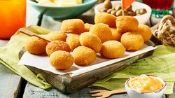 Stuzzichini per aperitivo e finger food - Cheddar Bite