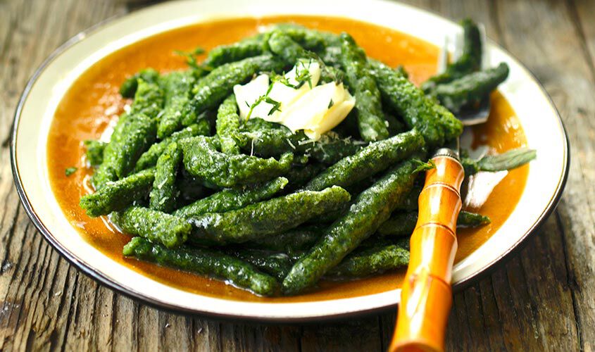 Primi e Sughi - Sp&auml;tzle freschi di spinaci