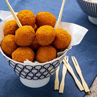 Stuzzichini per aperitivo e finger food - Mozzarelline Impanate