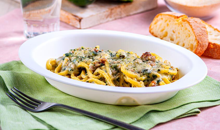 Ristopiatti: i primi piatti gourmet - "I Ristopiatti" Tonnarelli Pesto di Zucchine e Salsiccia