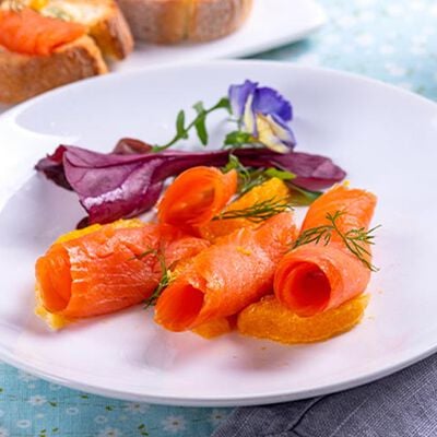 Specialit&agrave; di pesce - Carpaccio di Trota Affumicata