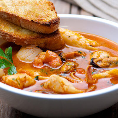 Specialit&agrave; di pesce - Cacciucco