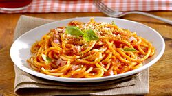 Piatti veloci pronti in un attimo - Bucatini all'Amatriciana