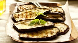 Verdure grigliate e specialit&agrave; - Melanzane Grigliate