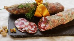 Salumi - Salame dei Nebrodi al pistacchio
