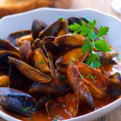Specialit&agrave; di pesce - Cozze atlantiche alla marinara