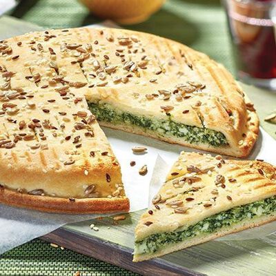 Stuzzichini per aperitivo e finger food - Focaccia Rustica Ricotta e Spinaci