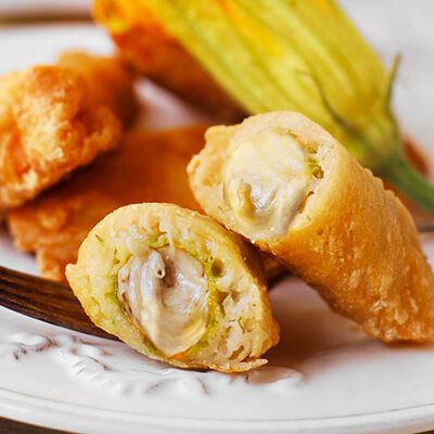 Stuzzichini per aperitivo e finger food - Fiori di Zucca alla Romana