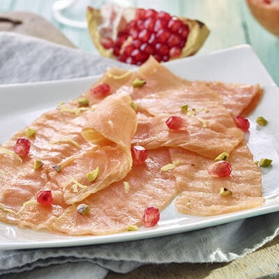 Specialit&agrave; di pesce su prenotazione - Salmone Affumicato