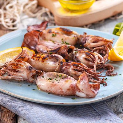Specialità di pesce - Totani Atlantici Puliti