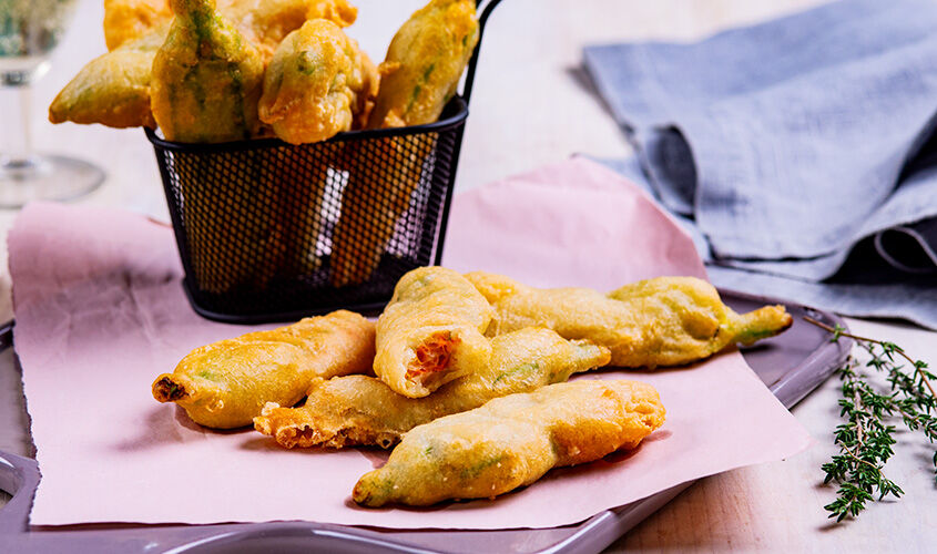 Stuzzichini per aperitivo e finger food - Fiori di Zucca Pastellati