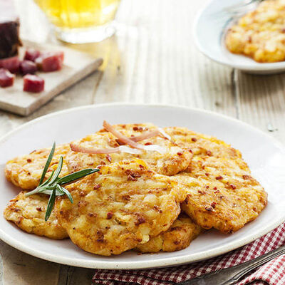 Pur&egrave; e specialit&agrave; di patate - Rostini Caserecci con Speck