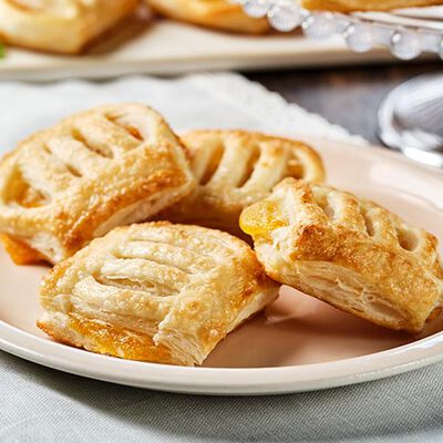 Croissant e prima colazione - Sfogliatine all'Albicocca