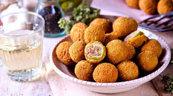 Stuzzichini per aperitivo e finger food - Olive Ripiene all'Ascolana