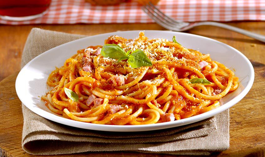 Piatti veloci pronti in un attimo - Bucatini all'Amatriciana