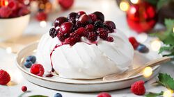 Pavlova con crema al pistacchio e frutti di bosco Bofrost